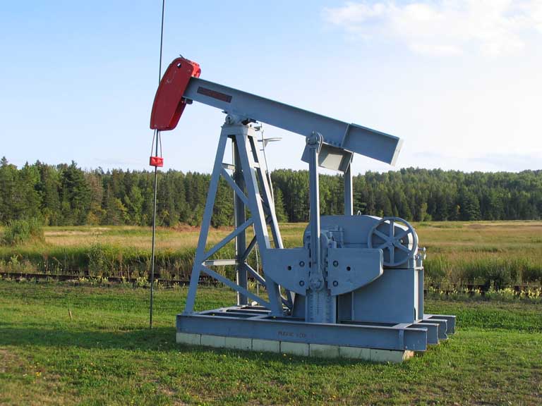 Oil pump jack at roadside