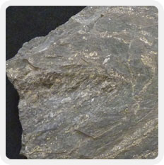 Image couleur de roche grise avec bandes semi-circulaires gris clair